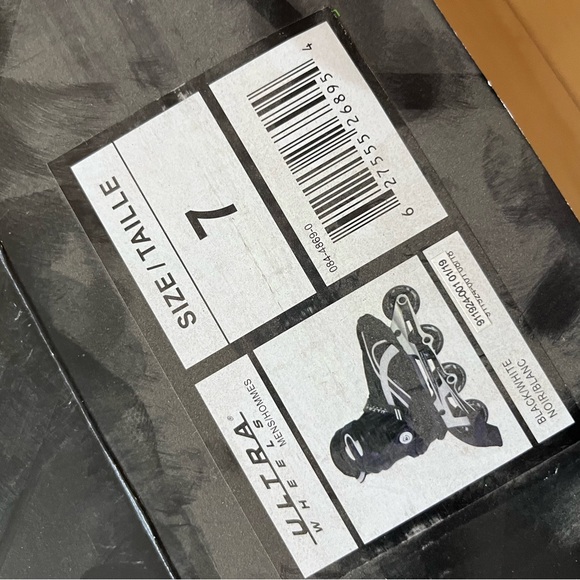 Ultra Wheels Rollerblades - Picture 2 of 3